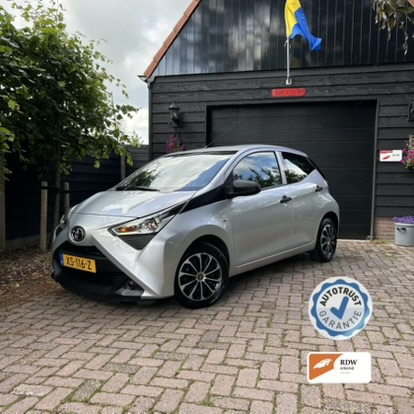 Toyota Aygo 1.0 VVT-i X-Fun Limited | Cruise | BT | Dealer OH | 6 mnd. Garantie